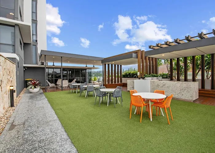 Hearty Milton Apartments